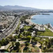 Δήμος Αλίμου: καταγγελία νέας ρύθμισης για το παραλιακό μέτωπο