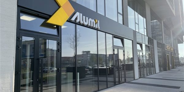 ALUMIL: ισχυροποιεί τη διεθνή παρουσία της- νέο Showroom στο Σεράγεβο