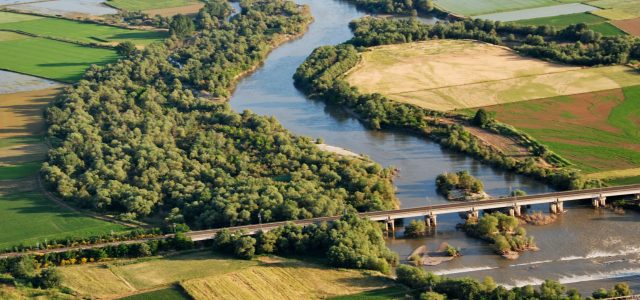 Γέφυρα Αξιού: στην κυκλοφορία, χωρίς τα βάρη μισού αιώνα