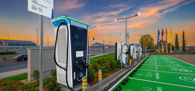 ΔΕΗ blue: Στην Πάτρα το πιο ισχυρό Hub φόρτισης της Ελλάδας