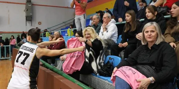 Πάνθηρες Καβάλας – EnEarth: Πρωτοβουλία ευαισθητοποίησης για τον καρκίνο του μαστού