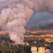 Γουδή: αίτημα για άμεση κατεδάφιση μετά την πυρκαγιά στο Μπάντμιντον