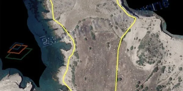 ΥΠΕΝ: αναστολή δόμησης για τουριστικές επενδύσεις σε νησιά