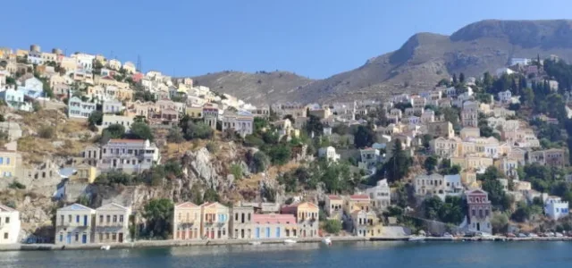 Κτηματολόγιο: σημαντική δικαστική απόφαση για δρόμους και οικισμούς στα νησιά  