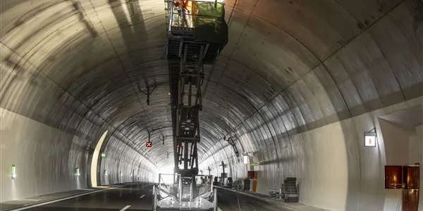 Κυκλοφοριακές ρυθμίσεις για βαριά συντήρηση στις σήραγγες Μαύρων Λιθαριών