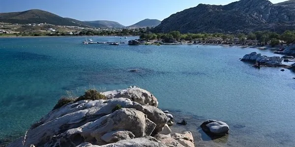 Αντιδράσεις για ιδιωτική τουριστική επένδυση στις Κολυμπήθρες της Πάρου