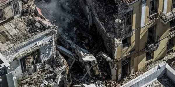 Πλάκα: ψάχνουν παλιό δίκτυο, εσωτερική εγκατάσταση και κενό εποπτείας