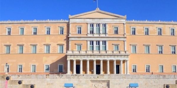 Τεχνικές μελέτες αποκατάστασης όψεων του Μεγάρου της Βουλής