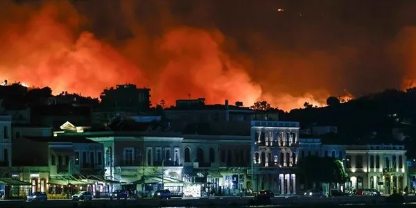 Χίος: το σχέδιο για αποκατάσταση μετά την καταστροφική πυρκαγιά