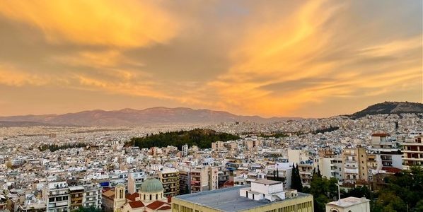 ΥΠΕΝ: λύση για μεταβίβαση χιλιάδων διαμερισμάτων με αποκλίσεις τετραγωνικών