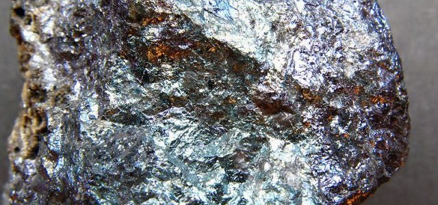ΥΠΕΝ: «εθνική υπόθεση η αξιοποίηση του ορυκτού πλούτου»