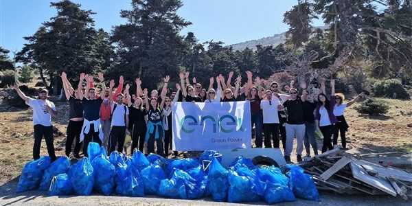 H εθελοντική ομάδα της Enel Green Power καθάρισε την Πάρνηθα