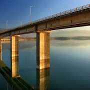Έκτακτα μέτρα ασφαλείας σε μια από τις μεγαλύτερες γέφυρες της χώρας
