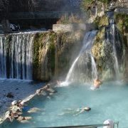 ΥΠΕΝ: Νέο ρυθμιστικό πλαίσιο για επενδύσεις σε  ιαματικές πηγές, με γρήγορες και ισότιμες αδειοδοτήσεις