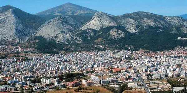 Αλλάζουν τα πρόστιμα αυθαιρέτων και ο ΕΝΦΙΑ σε 10.000 οικισμούς