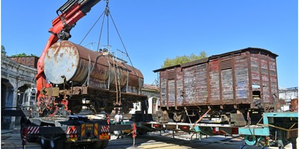 Στο Σιδηροδρομικό Μουσείο έξι ιστορικά οχήματα