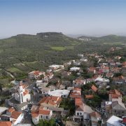 Οικισμοί: δικαστικές προσφυγές για χιλιάδες οικόπεδα που γίνονται χωράφια