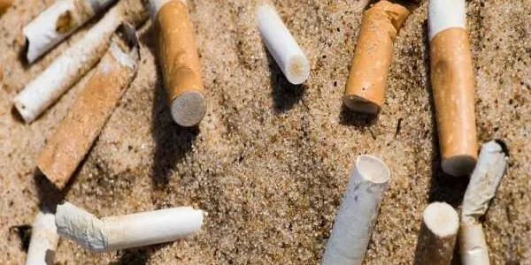 Βουλή: το κάπνισμα επιβαρύνει τη δημόσια υγεία και το περιβάλλον