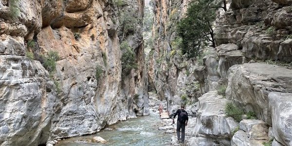 Άνοιξε και φέτος για το κοινό το φαράγγι της Σαμαριάς