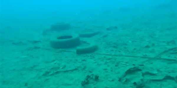 Υγείας: Σε ποιες παραλίες της Αττικής απαγορεύεται η κολύμβηση