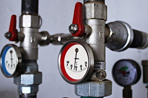 Ενέργεια: Στην τελική ευθεία τα νέα μέτρα στήριξης για νοικοκυριά και επιχειρήσεις