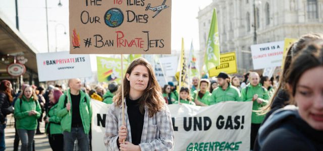 Greenpeace: εκρηκτική αύξηση των πτήσεων ιδιωτικών τζετ